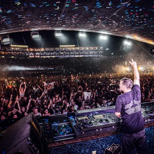 image_688052fe05dd4 "Burn Out" by Martin Garrix Opens Tomorrowland with a Message That Leaves Fans Tearful