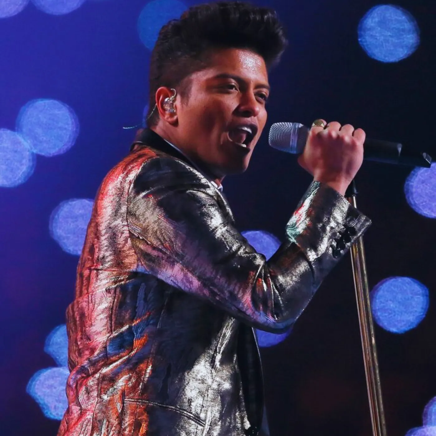 image_688064deaa479 Bruno Mars’ Dark Obsession: How Michael Jackson’s Shadow Rules His Music