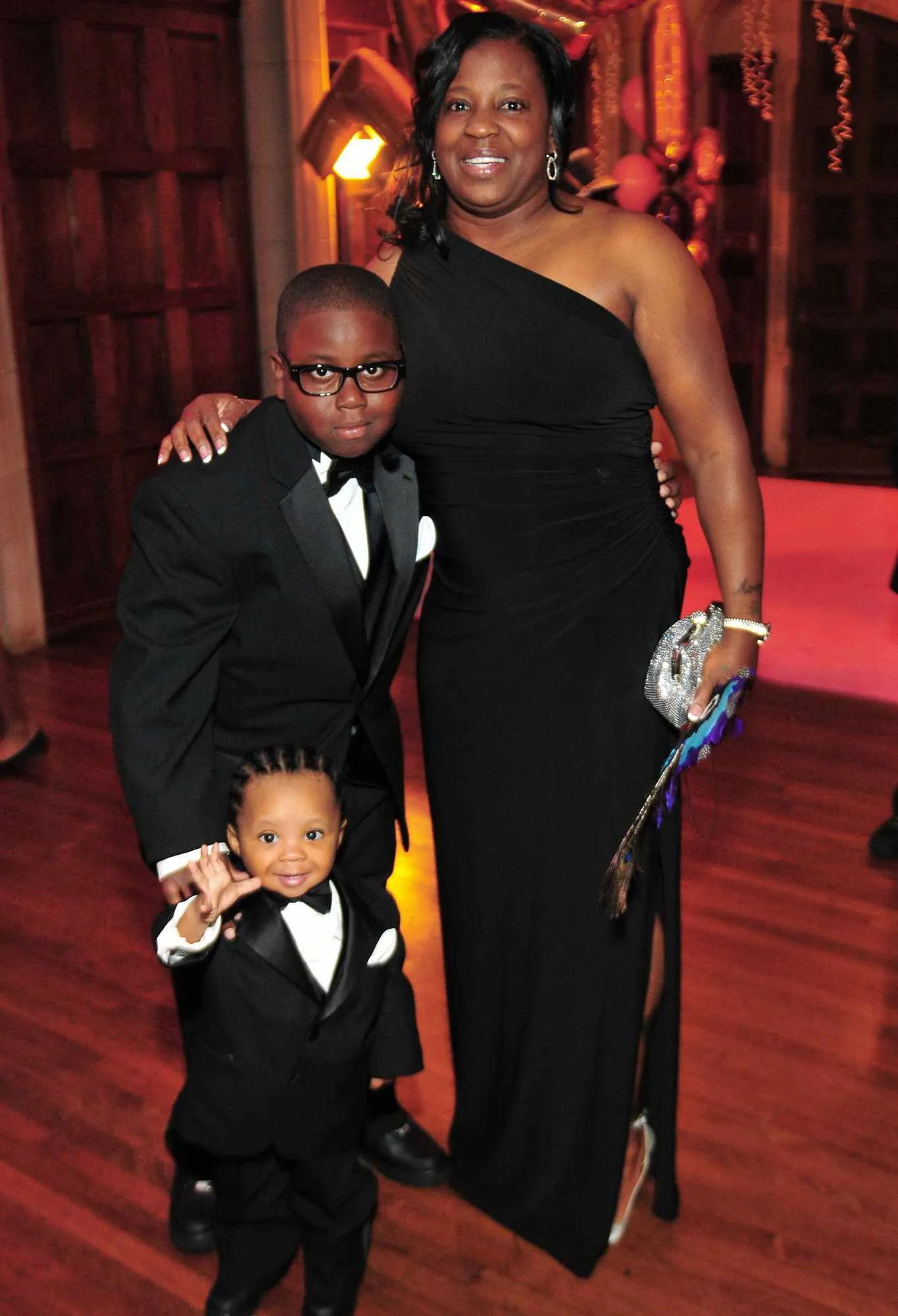 image_68807c9097985 Lil Wayne Reveals His Mom Begged for a Grandchild When He Was Just 14 — What Happened Next Left Fans Speechless