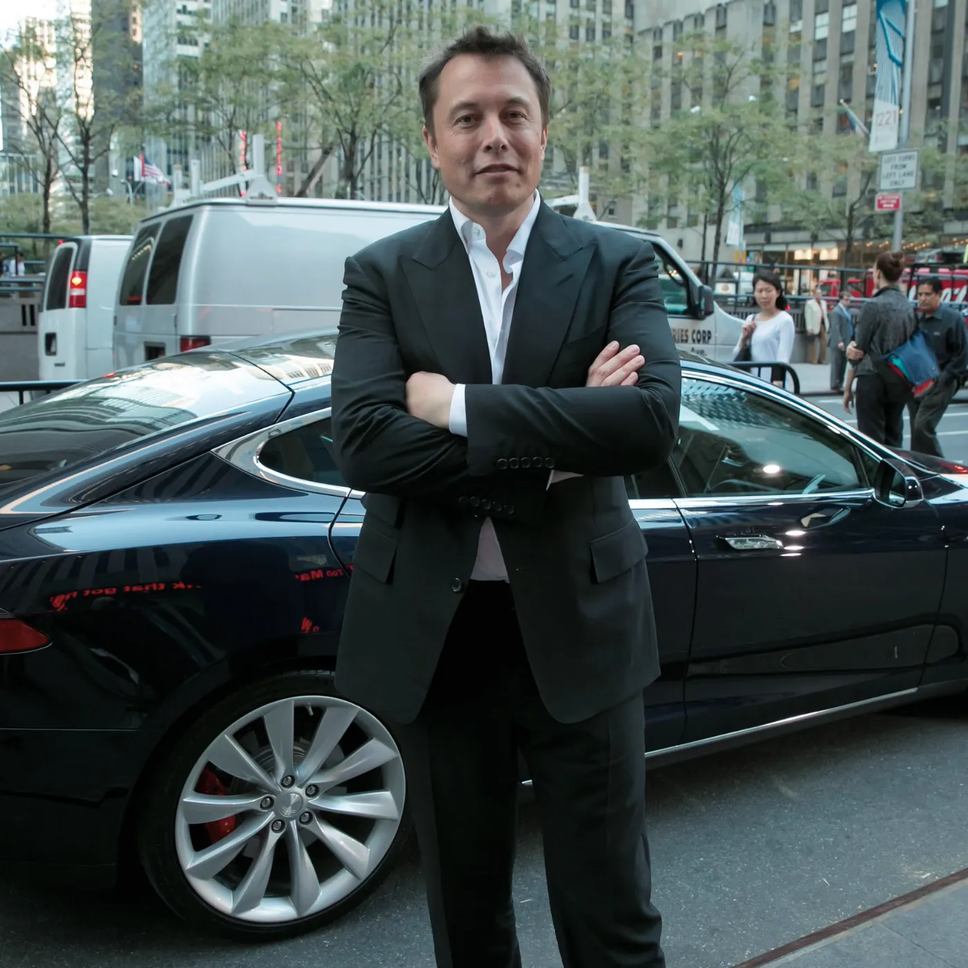 Elon Musk’s Mission Stalls as Tesla Suffers Its Worst Revenue Collapse in History