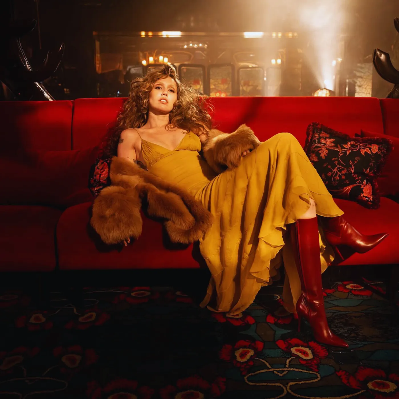 image_6881991ace4a5 Miley Cyrus Quietly Dropped a Concert Film—And It's Already Blowing Up for All the Wrong Reasons