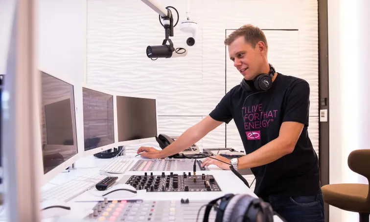 From a Small Room in the Netherlands to the Tomorrowland Mainstage – Armin's Tearful Journey