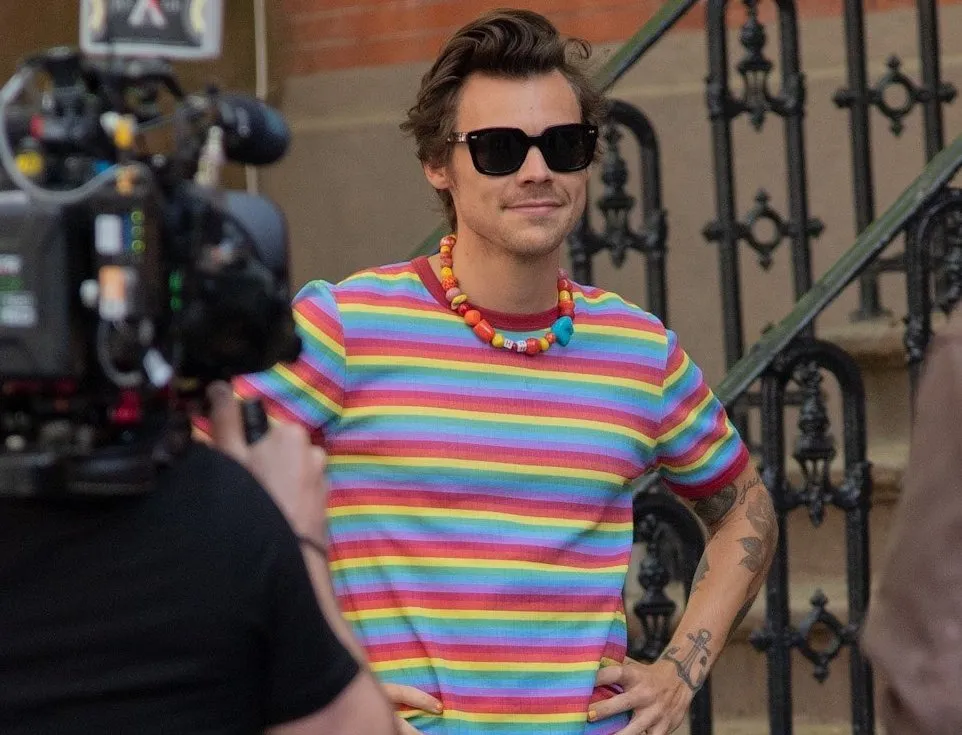 Fans Are Losing It Over This Tiny Paris Detail in Harry Styles’ Photos — Zoom In and You’ll See What We All Missed