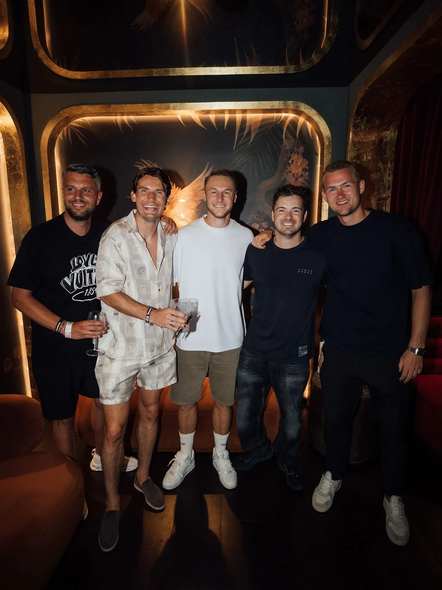 Eyes Say More Than Words – What’s Really Going On Between Martin Garrix and His Friends?