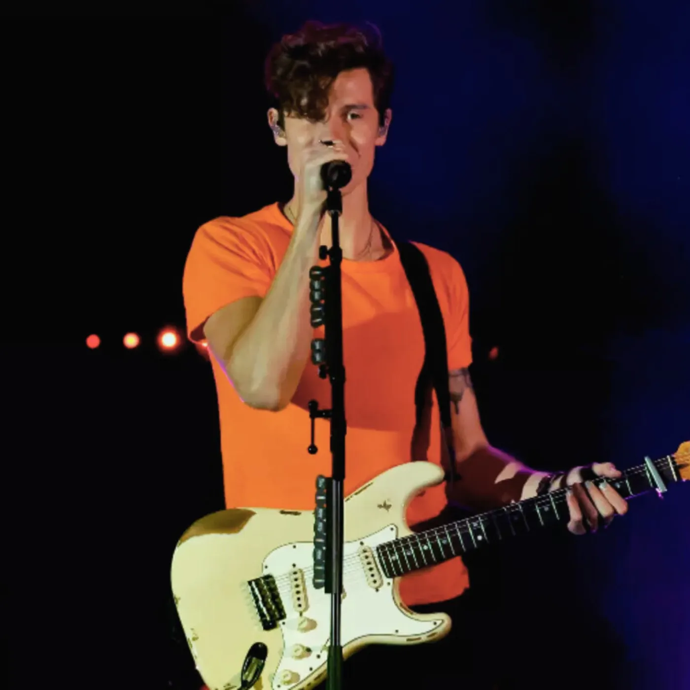 image_68830e5bee8b8 Shawn Mendes’ Team Was Just Spotted in London But What They’re Planning Has People Talking