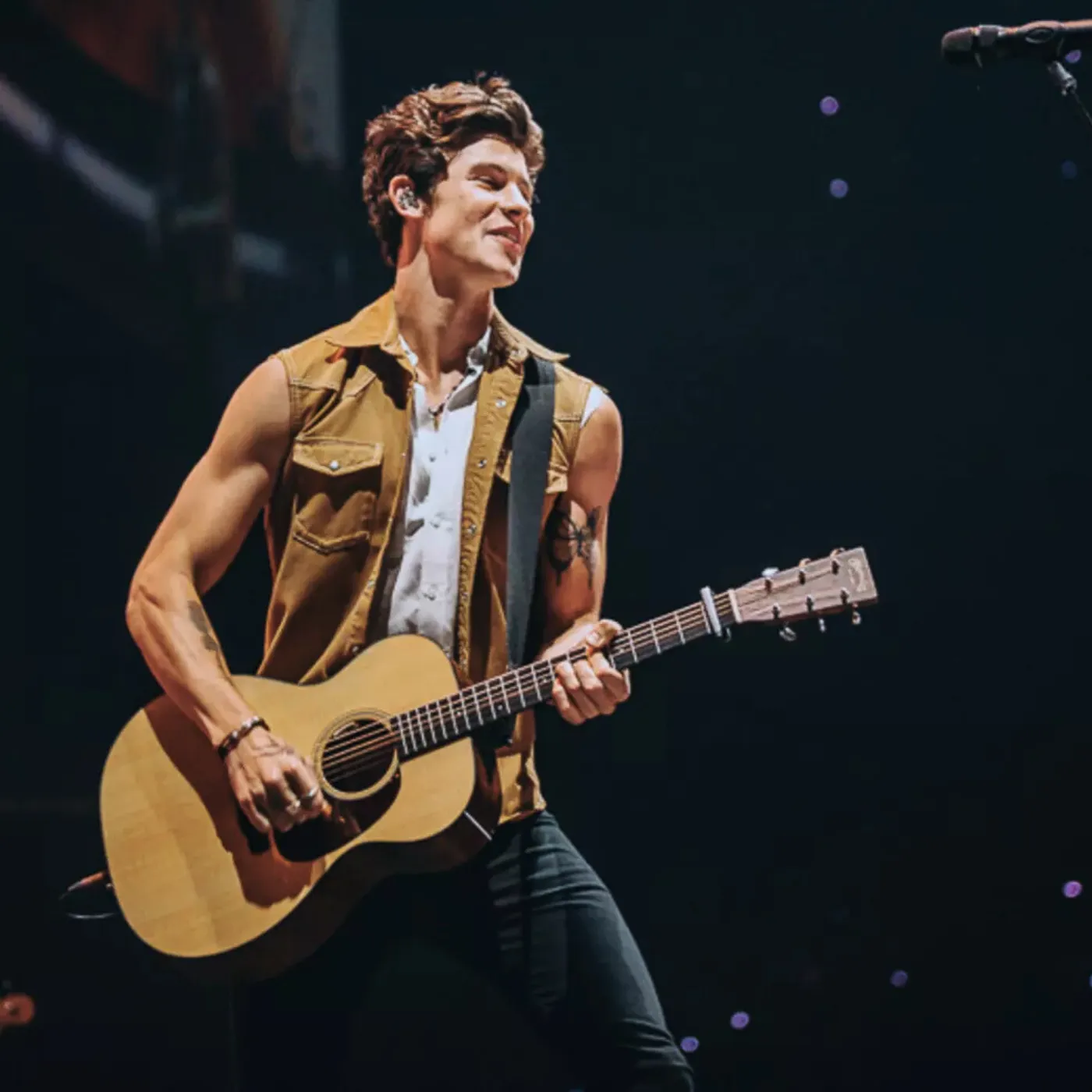 image_68830e5d16ccc Shawn Mendes’ Team Was Just Spotted in London But What They’re Planning Has People Talking