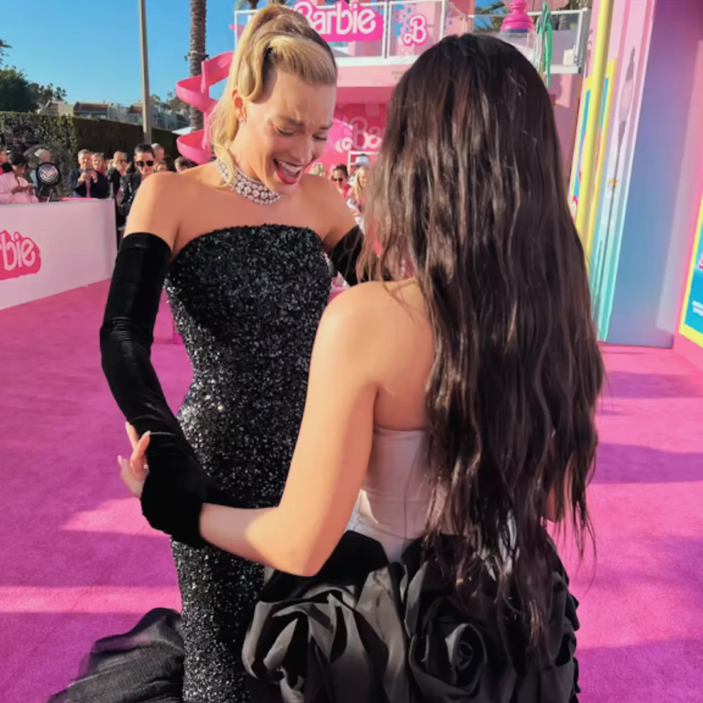 image_68831f275e107 What Ariana Greenblatt’s Story Accidentally Exposed About Margot Robbie On Set