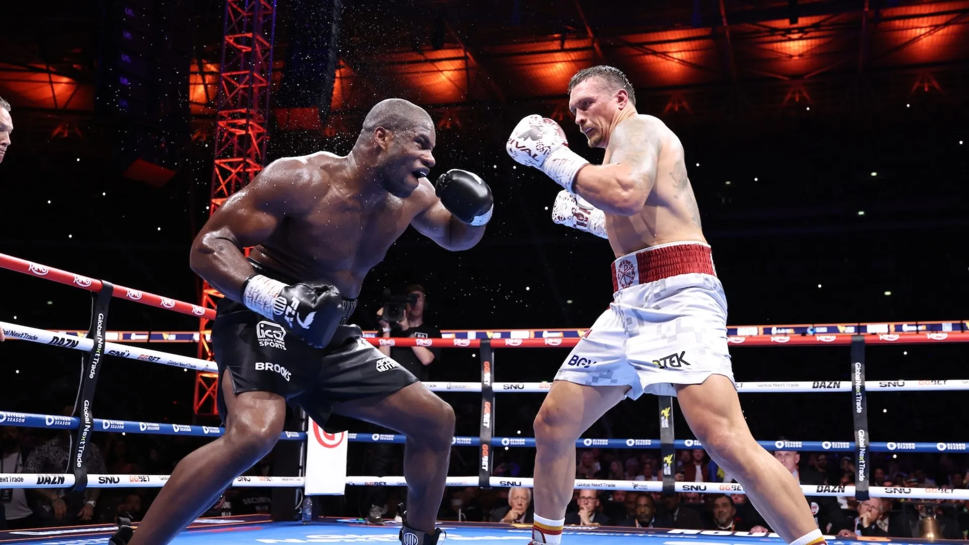 image_6883202eb0ddb The Secret Behind Dubois' Punching Machine: The "Crazy" Father with Shocking Training Methods