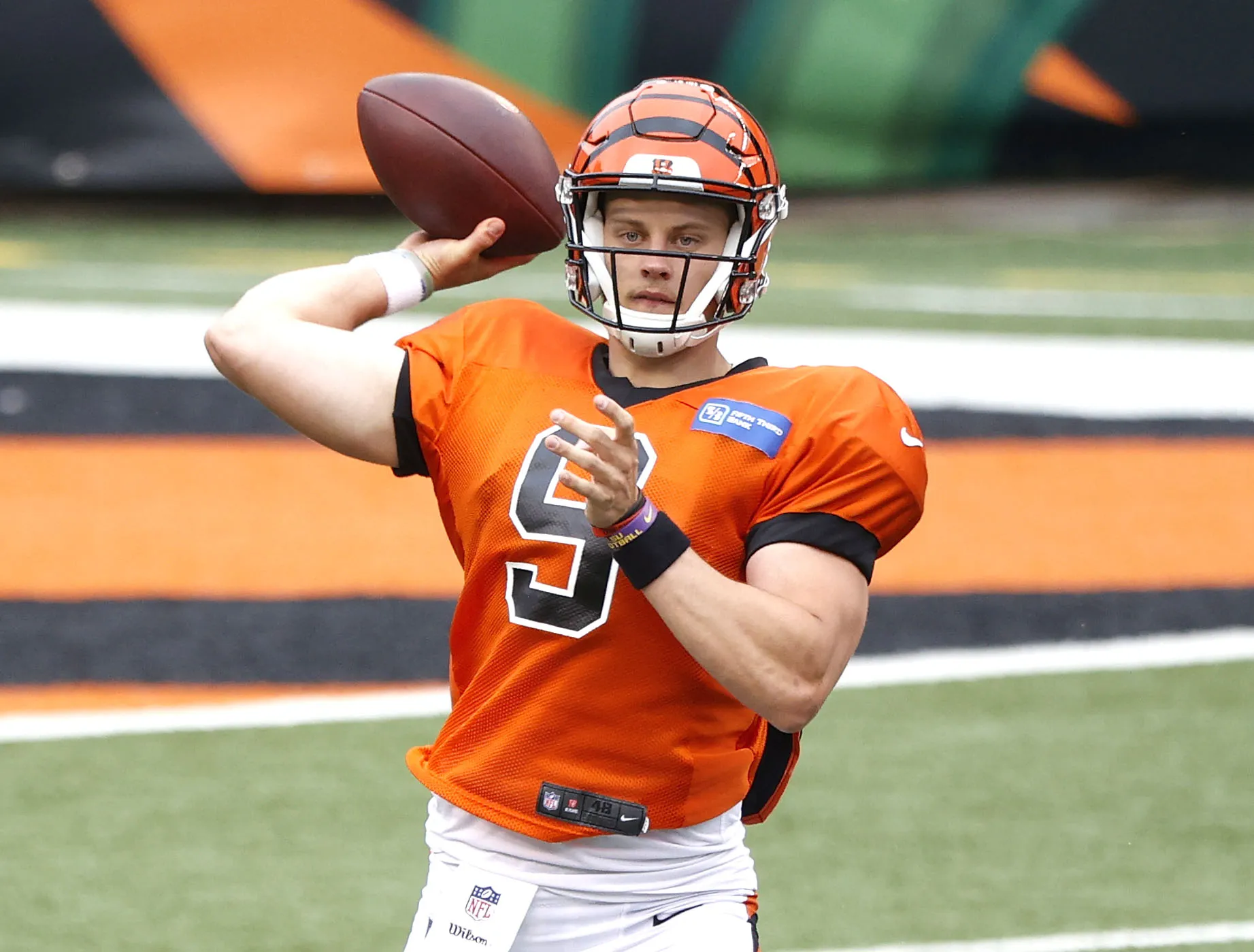 image_6883b432f076a Joe Burrow’s Hilariously Honest Boat Opinion Has the Internet Crying — '45 Minutes and I’m Out!'