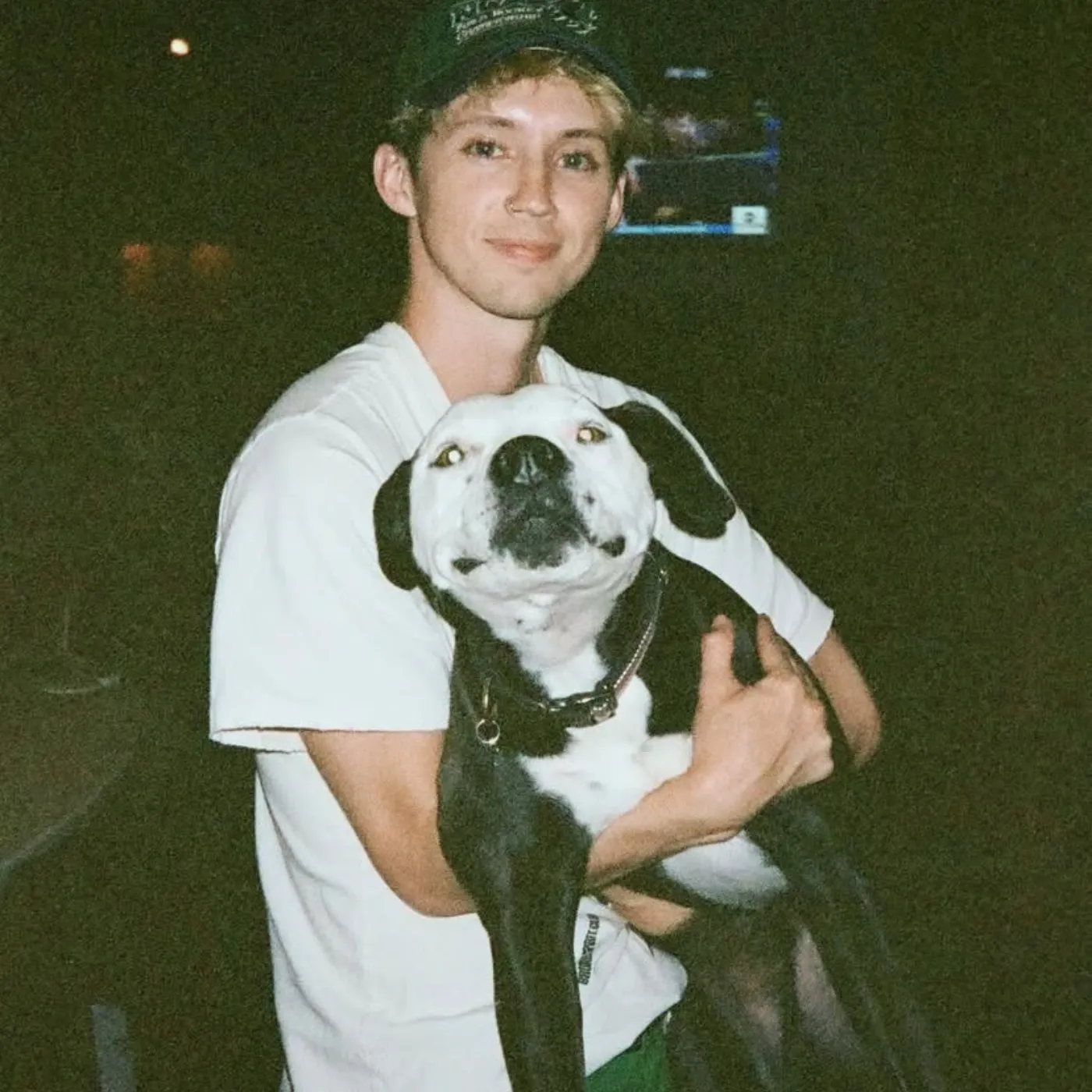 image_688444af86570 Troye Sivan's Dark Year: How He Coped With the Heartache of Being Separated From His Dog