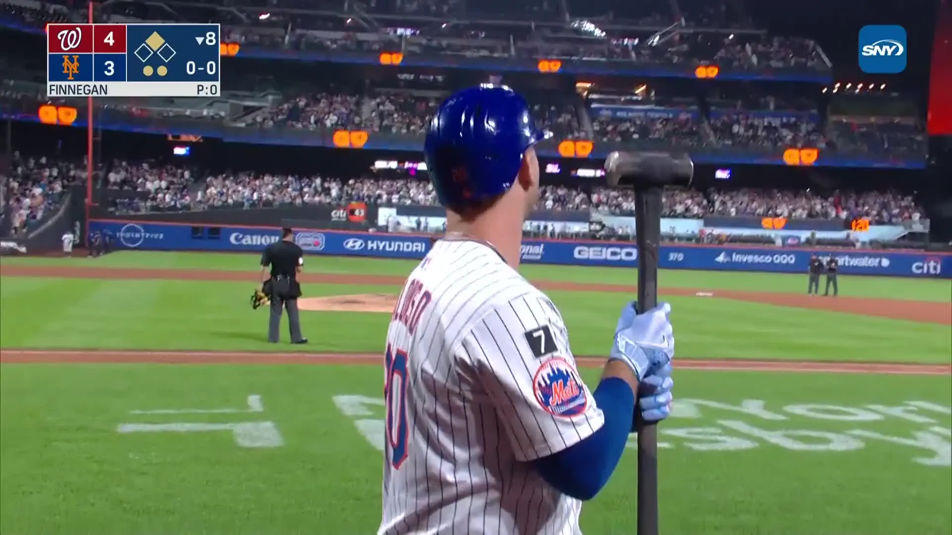 image_68845baacf662 The Unique Tool Pete Alonso Uses in the On-Deck Circle - Not a Bat, Not a Ball