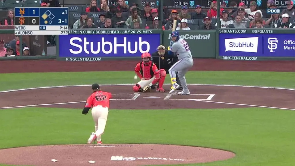 image_68845e43956a4 Tag on the Cap: Pete Alonso Knocks Out Chapman in a Flash
