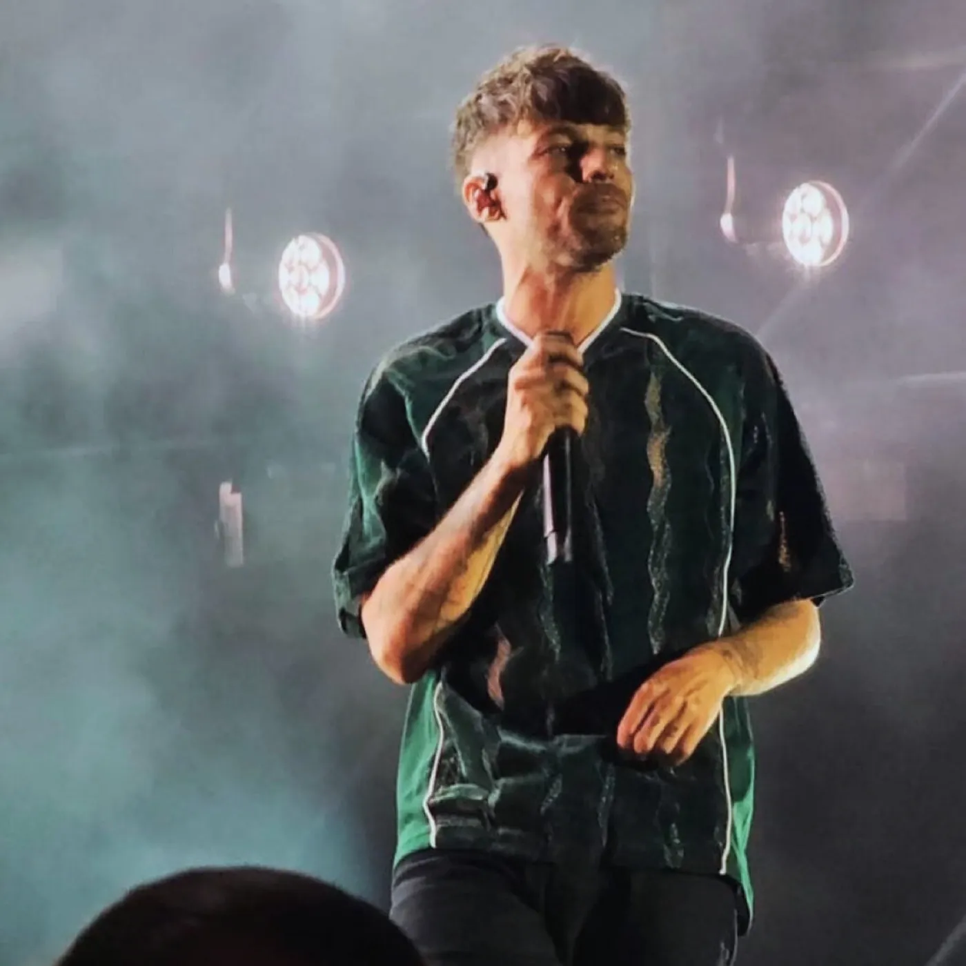 The Crowd Lost It the Moment Louis Tomlinson Took the Stage