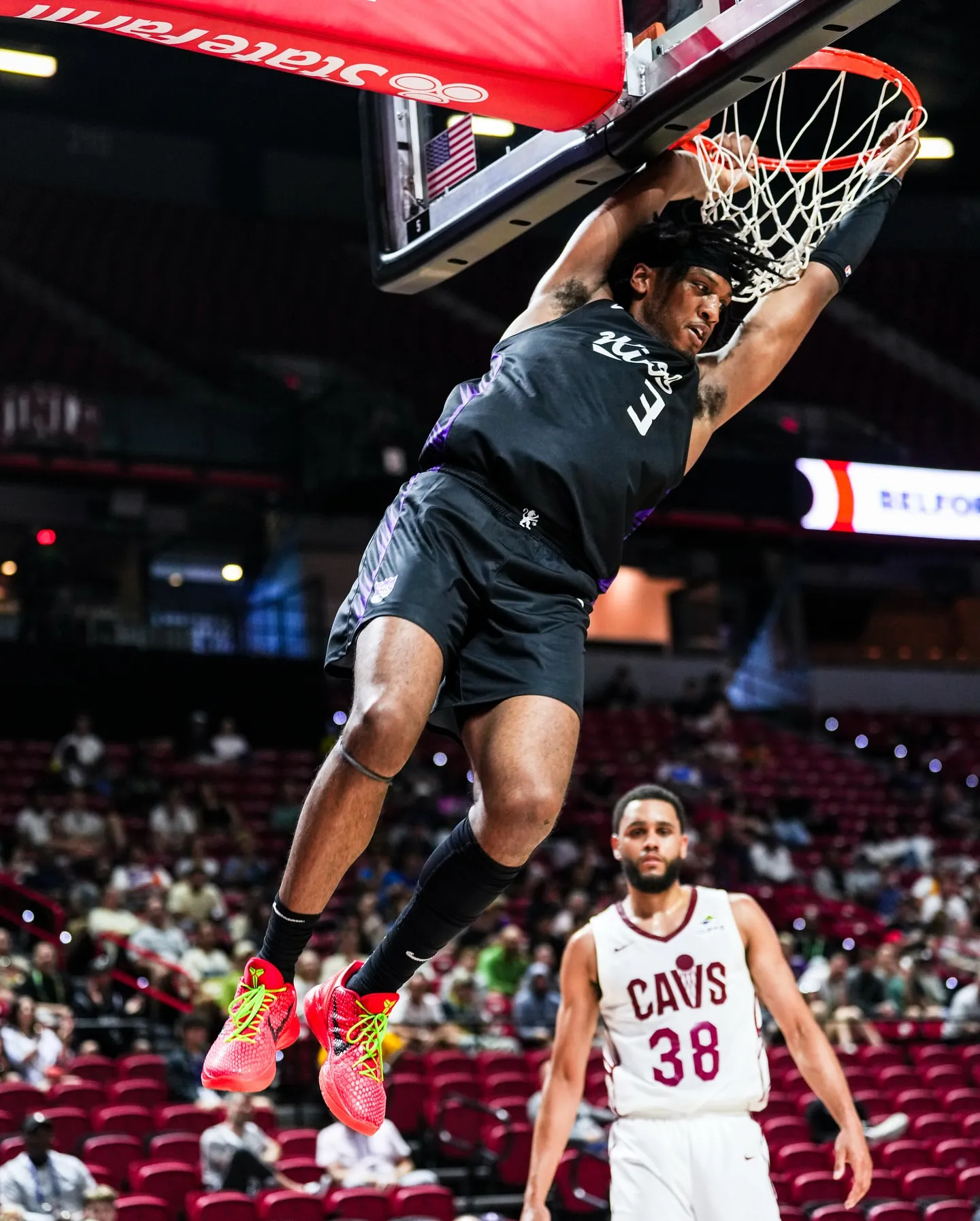 2 million people couldn't take their eyes off this moment – what did Isaac Jones do?