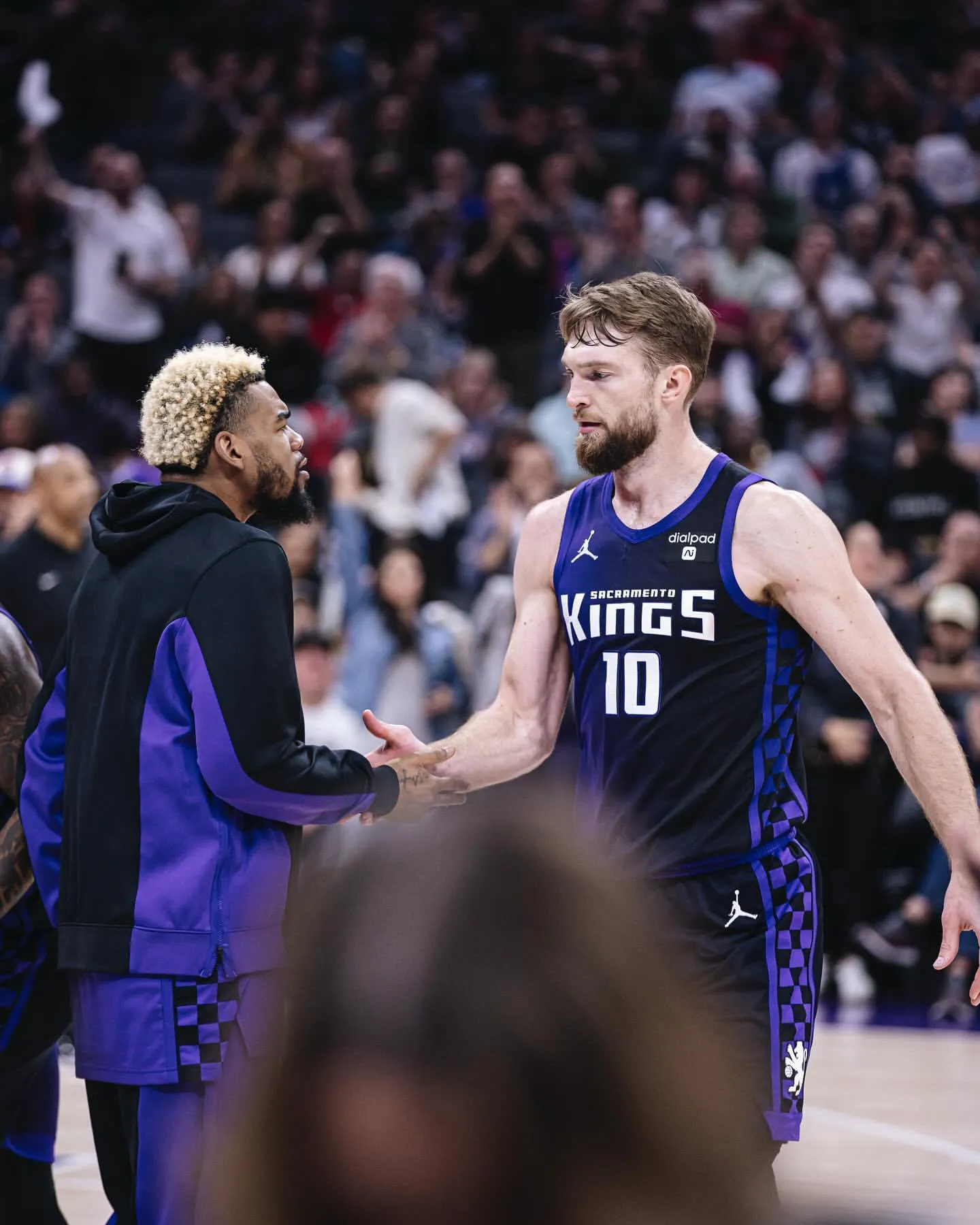 image_6886d8300d9bd Mason Jones's mocking applause and subsequent provocative remarks left his opponent stunned.