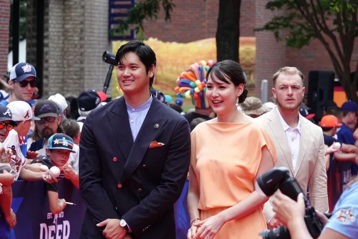 image_6886f33b1cc0b He Collected Every Fan Gift... Then Ohtani Did This With All of It