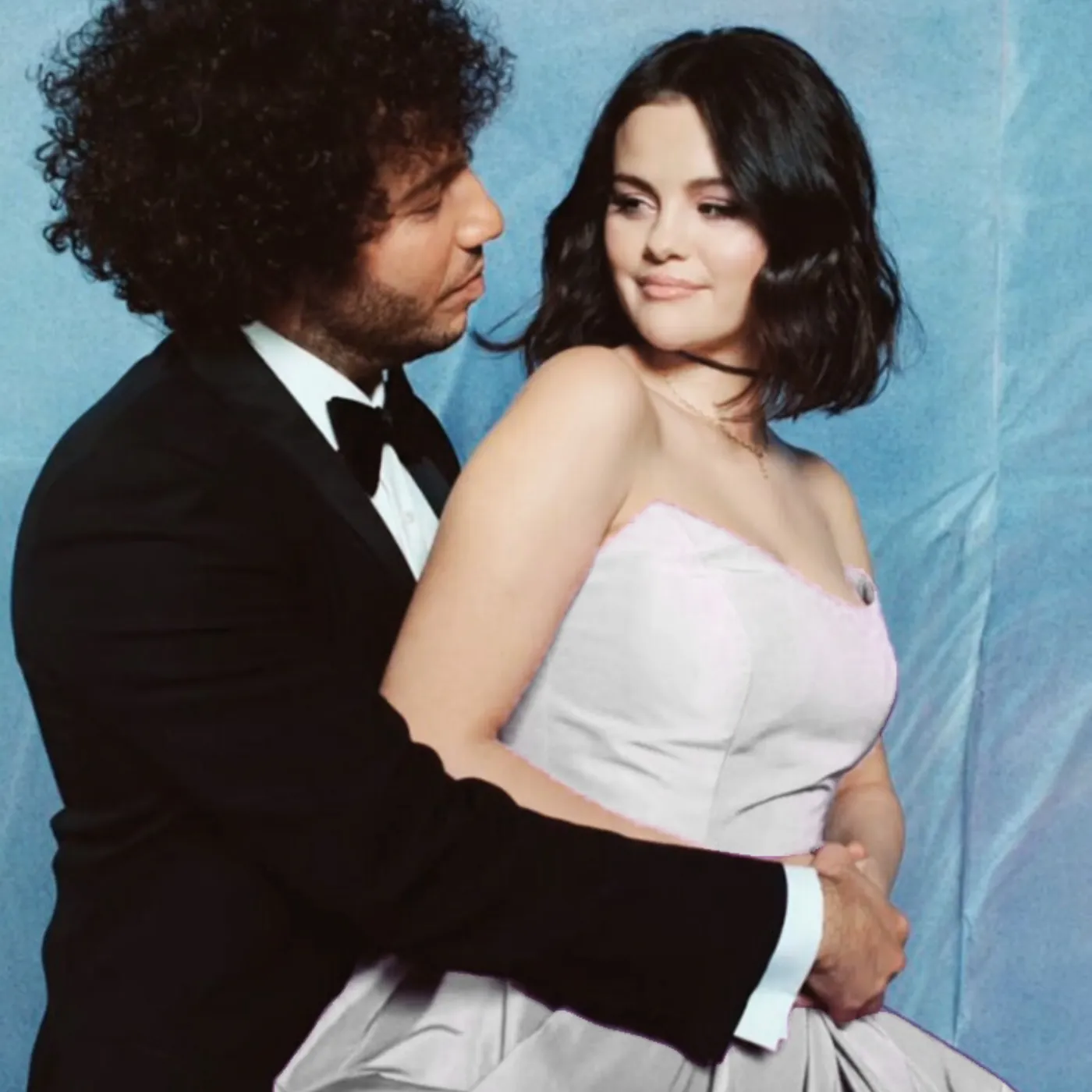 image_6886f4ec4b551 No Cake?! Selena Gomez Wants This Wild Dessert at Her Benny Blanco Wedding