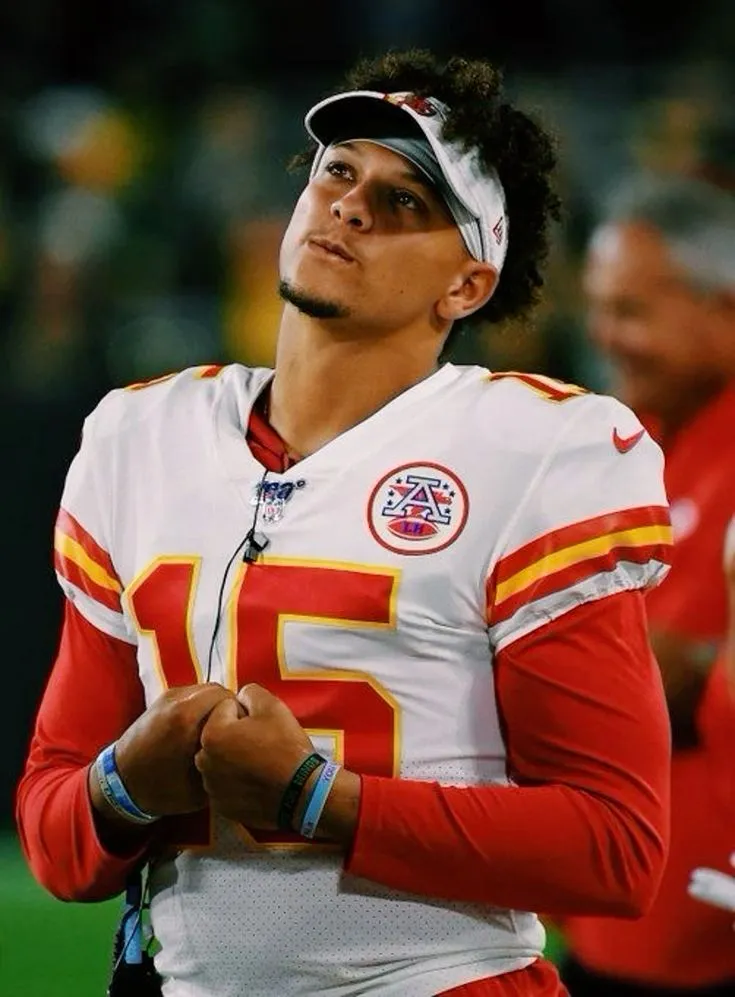 image_6886fa2964666 Tears & Trauma: Patrick Mahomes' Family Hit by Health Emergency—His Mom Speaks Out!