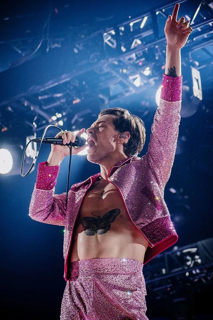 image_68872e91bc3ef Harry Styles Isn’t Saying a Word, but All the Signs Point to a New Album — Have You Looked Closely Enough Yet?