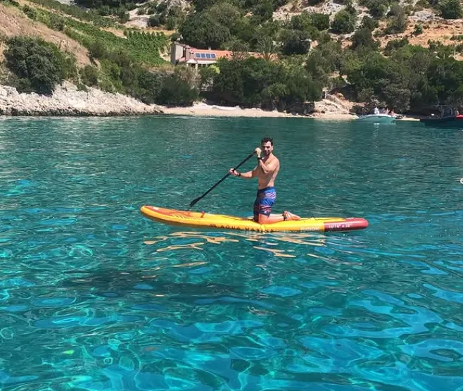 image_688823931ea4c 4-Year Anniversary – Miguel Oliveira 'Speeds Up' with His Wife and Two Little Ones on a Summer Getaway