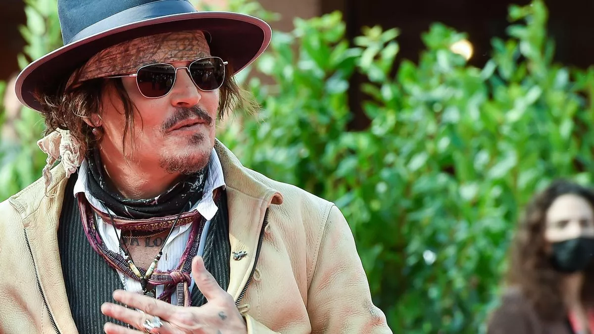 image_6888541d7b7da Johnny Depp Cancels His Countryside Dream – The Real Reason He Rejected the Cotswolds
