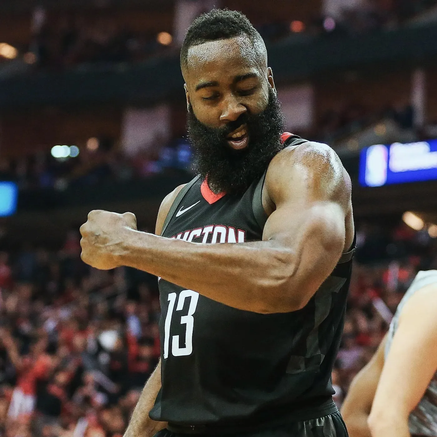 image_6889729e6d16d James Harden’s Beard Disappears Overnight—and the Internet Can’t Handle It