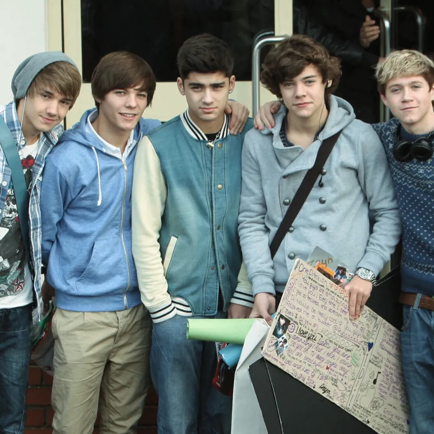 image_68899e365098d Louis Tomlinson Just Broke His Silence—The 1D Memory That Still Haunts Him