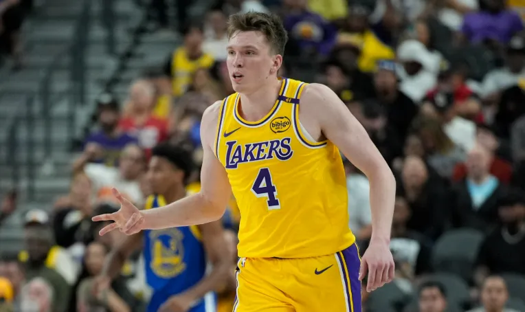 From Light to Shadow: Knecht Makes His Mark and Then Quietly Disappears