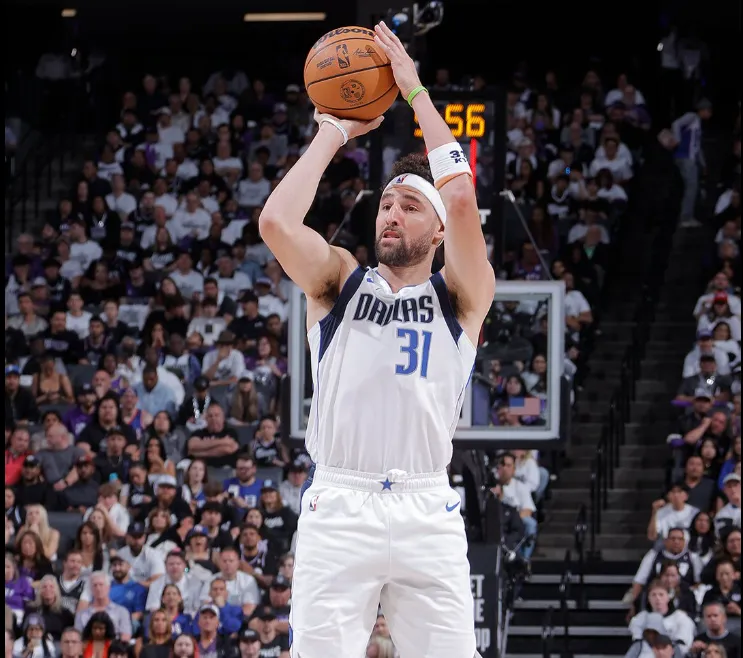 "From My Heart" - Klay Thompson Sends a Touching Message to Larry Bird