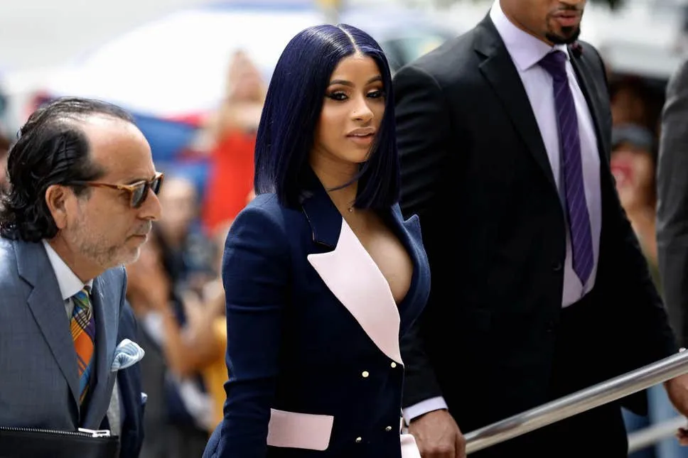 image_6889ce68060f0 "Dating" with the court every year: What secret does Cardi B have that makes everyone want to sue her?