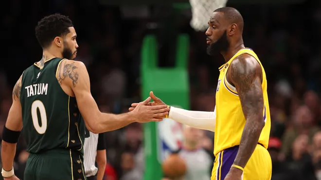 LeBron James Spotted on the Golf Course – Jayson Tatum Is All Smiles, but Fans Are Spinning 1,001 Conspiracy Theories!
