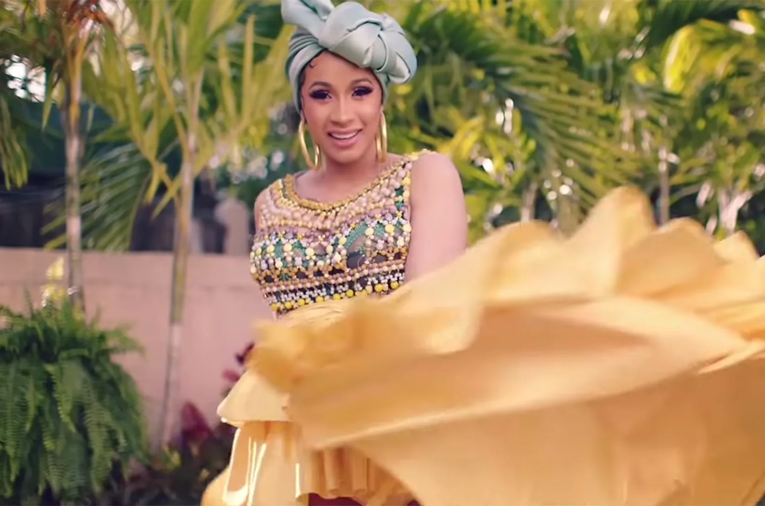 image_688ad30444e8e Stefon Diggs Just Gave Up Half His Bonus for Cardi B’s Dream — What Her Said Brought His to Tears