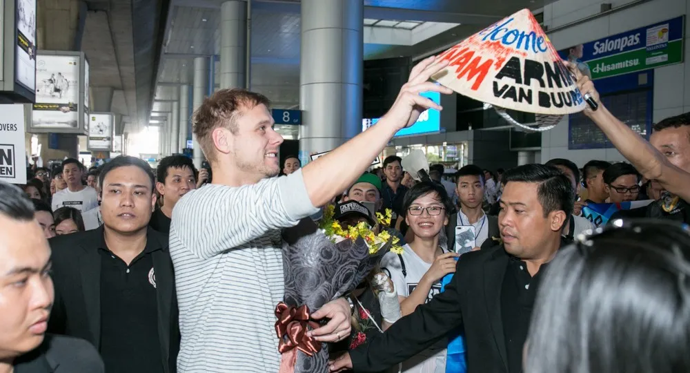 This fan only asked for a photo — but what Armin van Buuren did next left the entire community speechless