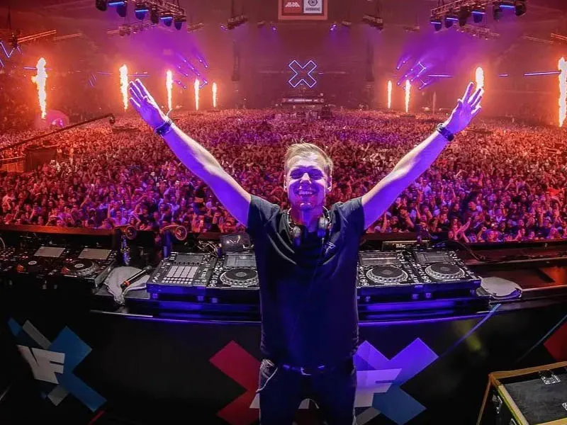 image_688b07c971142 From Law Student to Trance Legend – Armin van Buuren Talks About His Life-Changing Turning Point