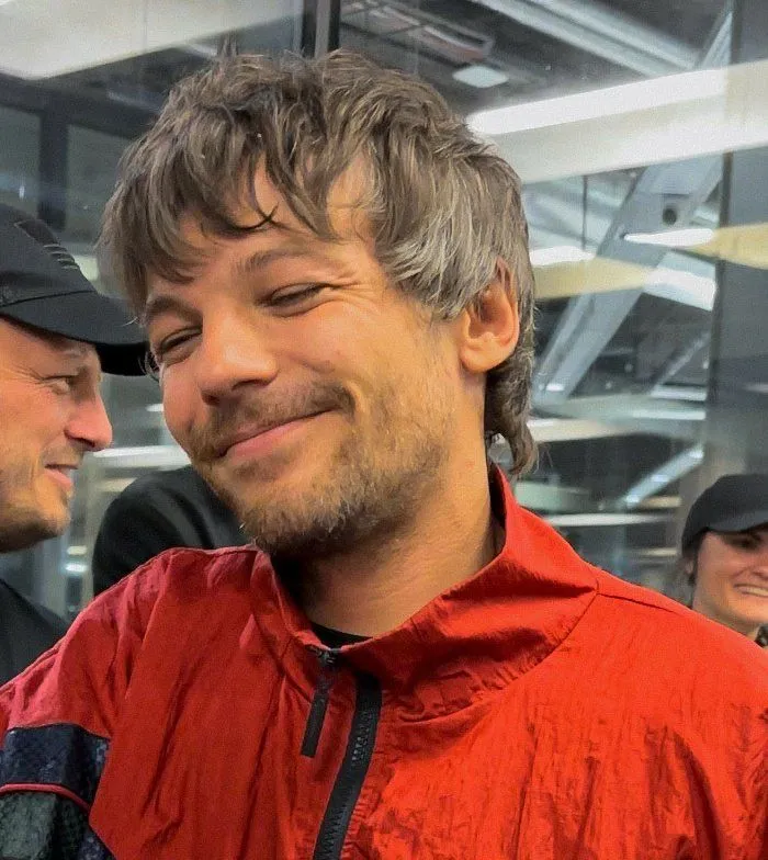 Fans Shocked by Louis Tomlinson’s Drastic Transformation — What’s Behind His Aged Look Since One Direction?