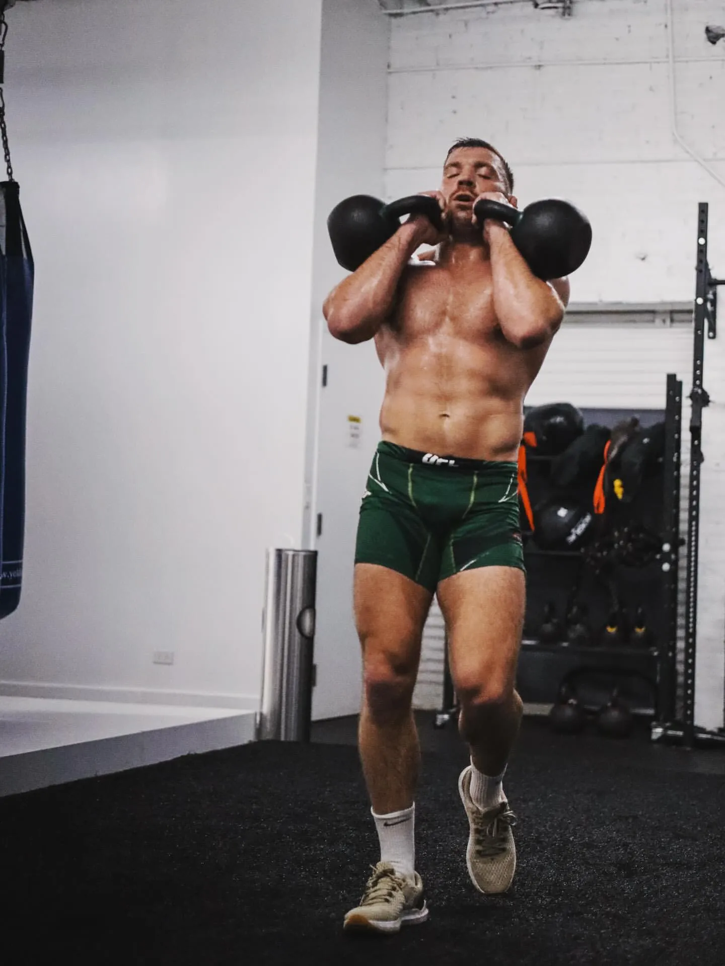 They no longer believe in Chimaev” – What made more than 80% of the audience turn their backs, placing absolute faith in Du Plessis to win?