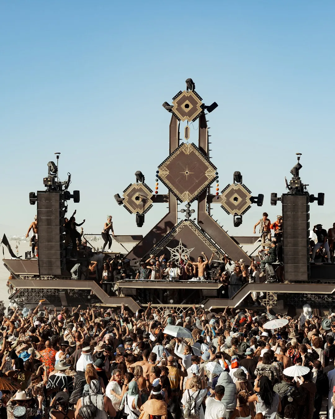 image_688c80d931293 Carl Cox's Latest Product Has Fans Buzzing - Does Anyone Recognize the Strange Signal He's Alluding To?