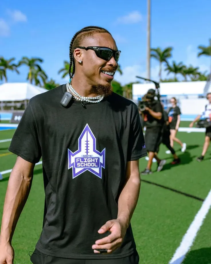 image_688cc825232e5 NFL Star Justin Jefferson Quietly Saves the Diner That Fed Him for Free in High School — What He Put on the Wall Left the Owners in Tears