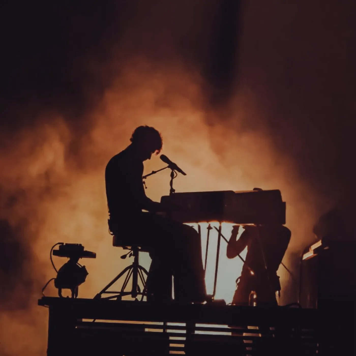 image_688f0b2238c62 Shawn Mendes Disappears Mid-performance Crowd Erupts In Total Chaos