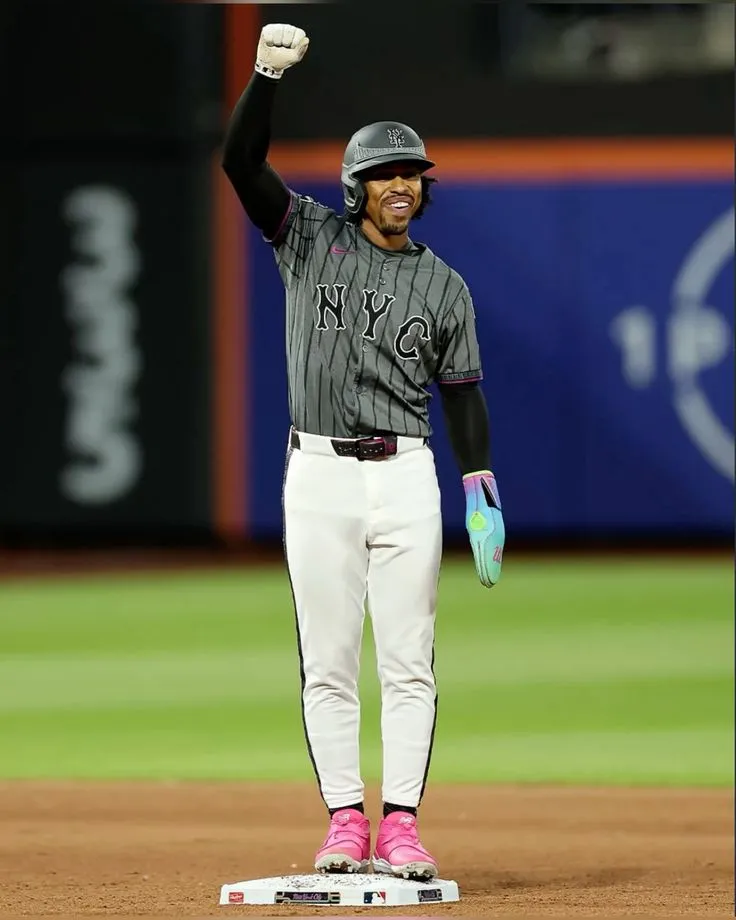 image_6890276c06090 Francisco Lindor Just Crushed His 21st Home Run — And Fans Say It’s His Most Electric Swing Yet!