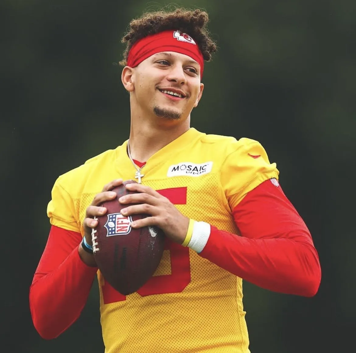 He Didn’t Expect This: Patrick Mahomes Tears Up After Surprise Field Visit from Brittany — What Son Bronze Did Next Melted Fans
