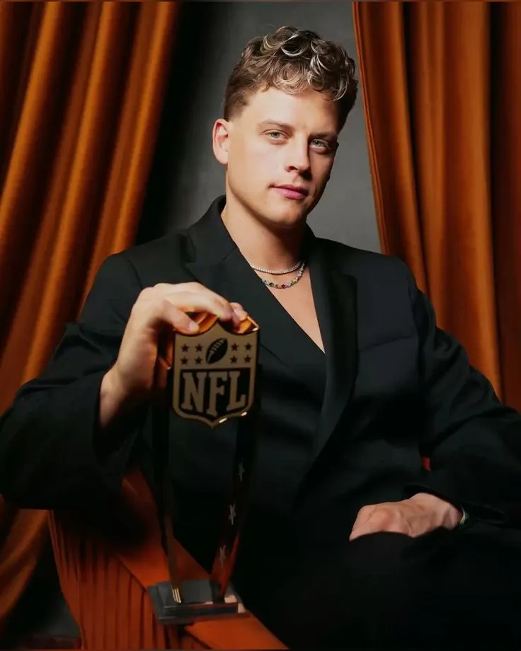 Cam Ward's NFL Rookie Journey: How Joe Burrow Became the Unexpected Blueprint in Titans Camp