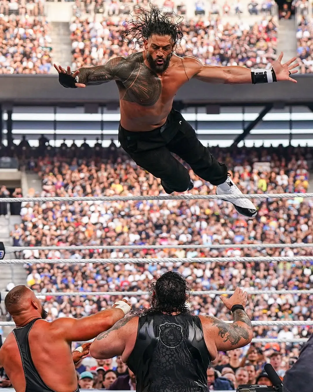 He Barely Wrestled This Year — But Roman Reigns Just Delivered Another Match of the Year Contender