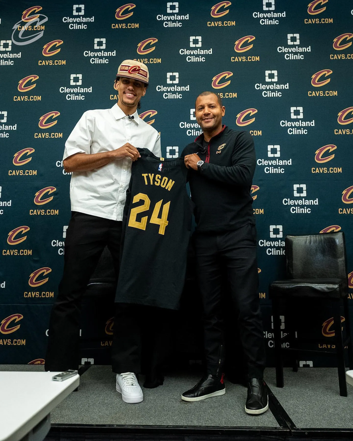 image_689170a26dc57 What's Happening in Cleveland? A Rookie Has Fans Going Crazy to Get a Picture With Him