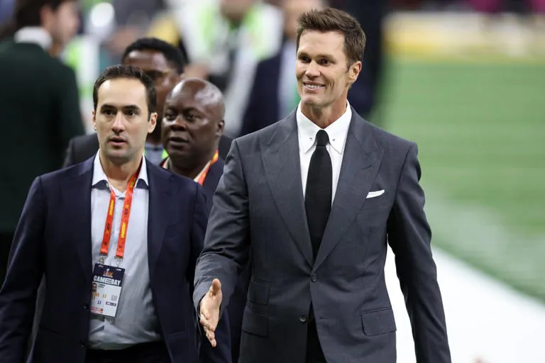 Are They Twins? Tom Brady’s Rare Birthday Photo with His Sister Has Fans Completely Losing It Online