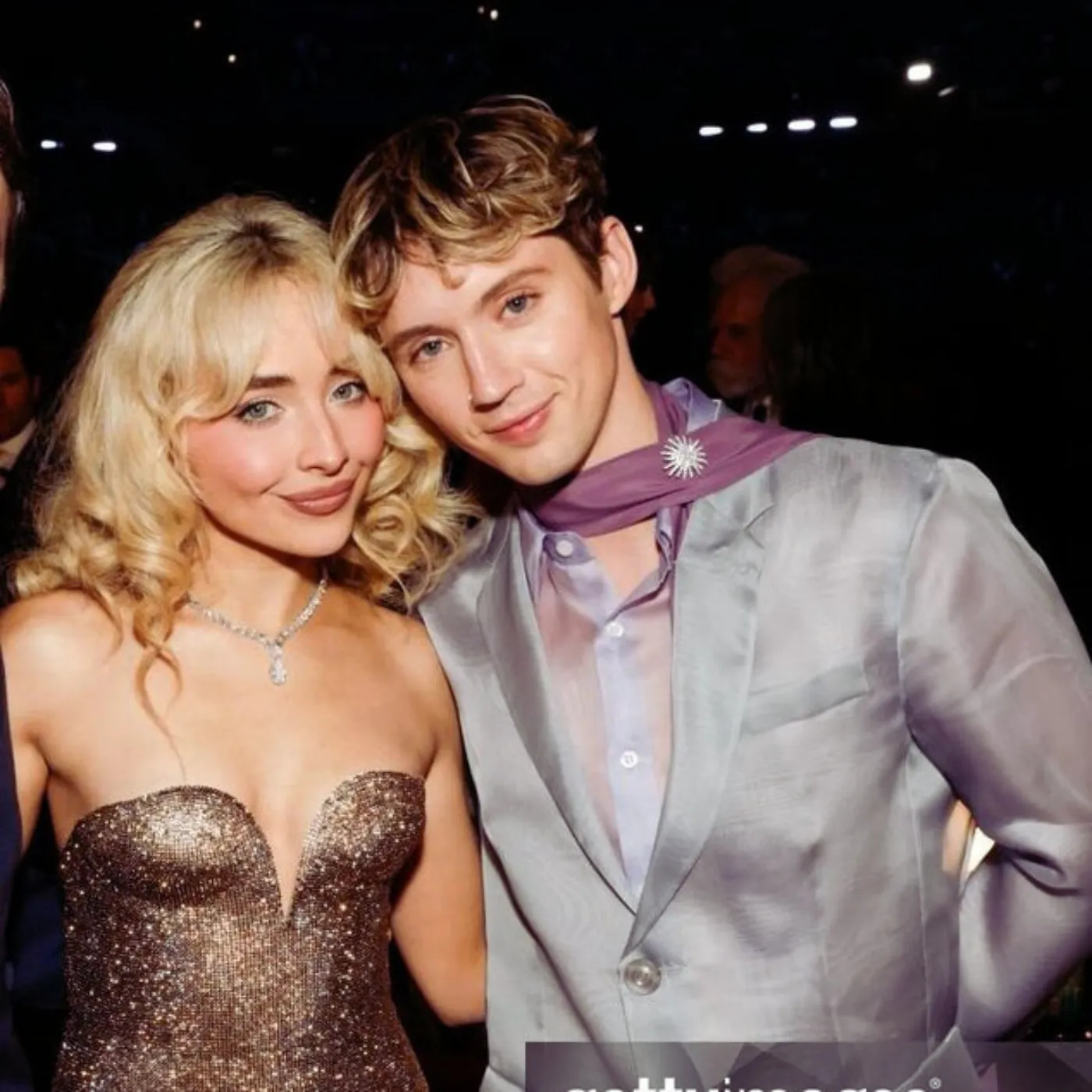 No One Knows What Troye Sivan Whispered But Sabrina Carpenter Couldn’t Hide Her Face