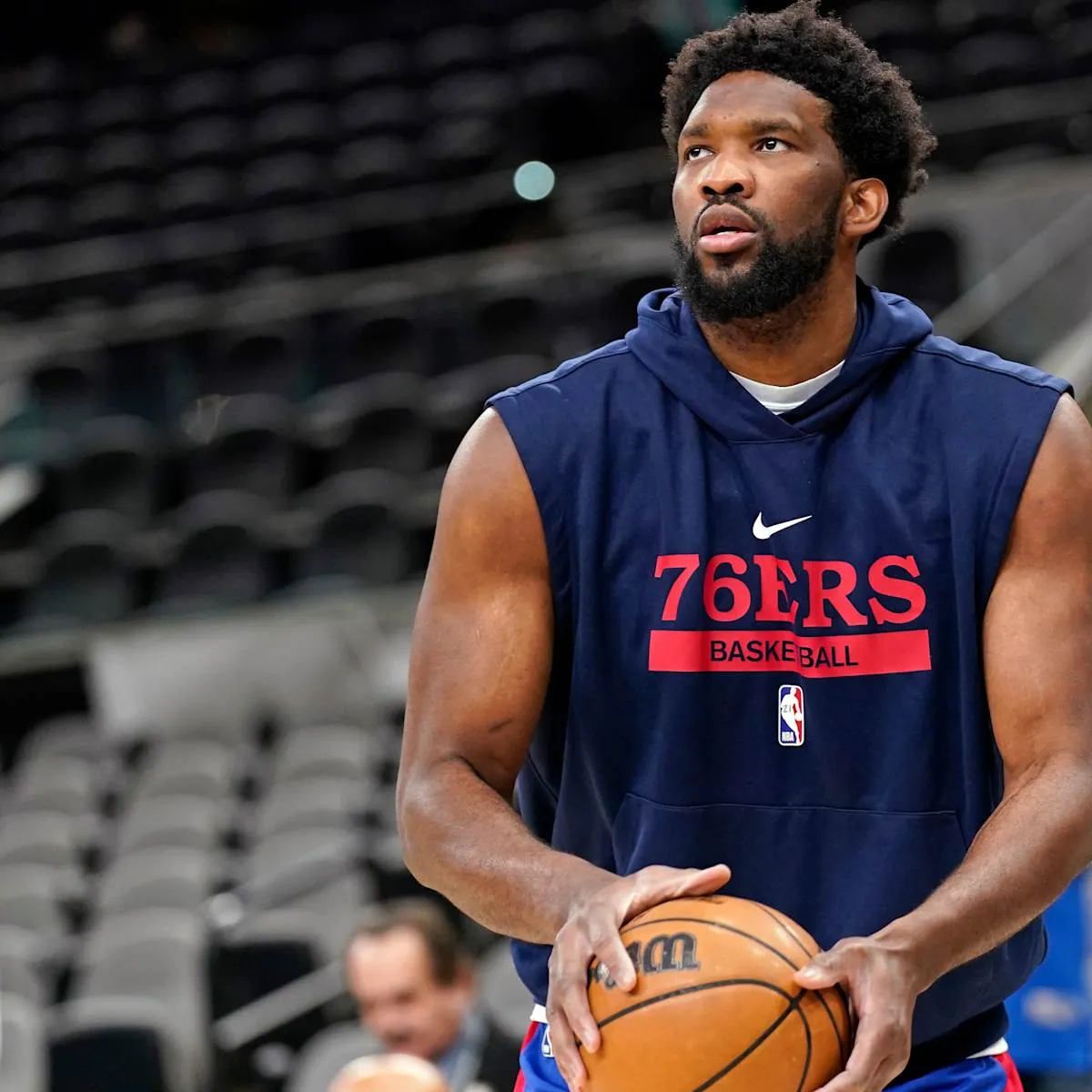 Joel Embiid to Spurs? The Trade Offer Is Wild – You Won’t Believe What They’re Giving Up!