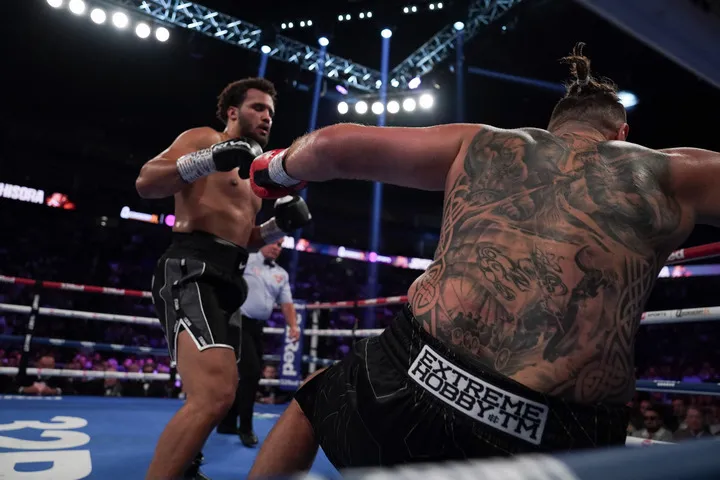 image_6892dd84879e4 I'm going to eat you, Dillian Whyte. I'm going to eat you quick in about 30 seconds!