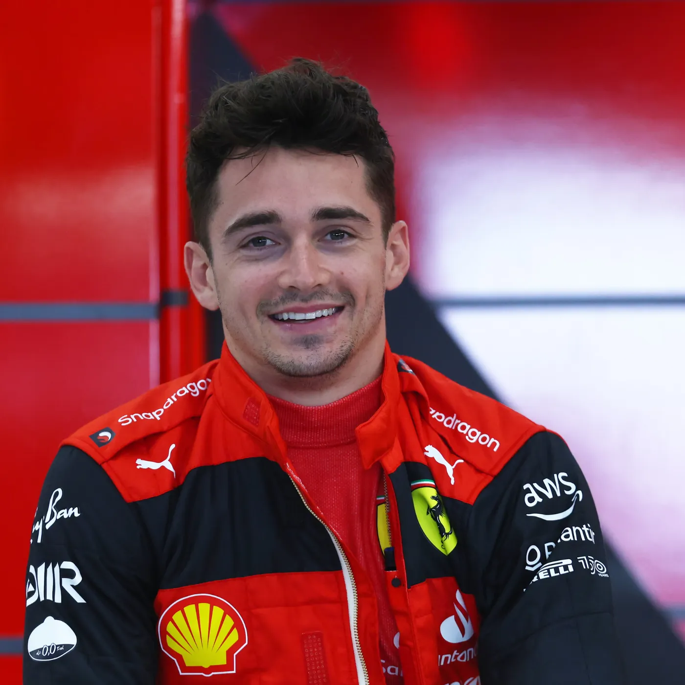 RED REVOLT IN MARANELLO! Charles Leclerc IGNORES Vasseur's ultimatum, defies the threat of dismissal, and ROCKS Ferrari with a statement that sets the fans' hearts alight!