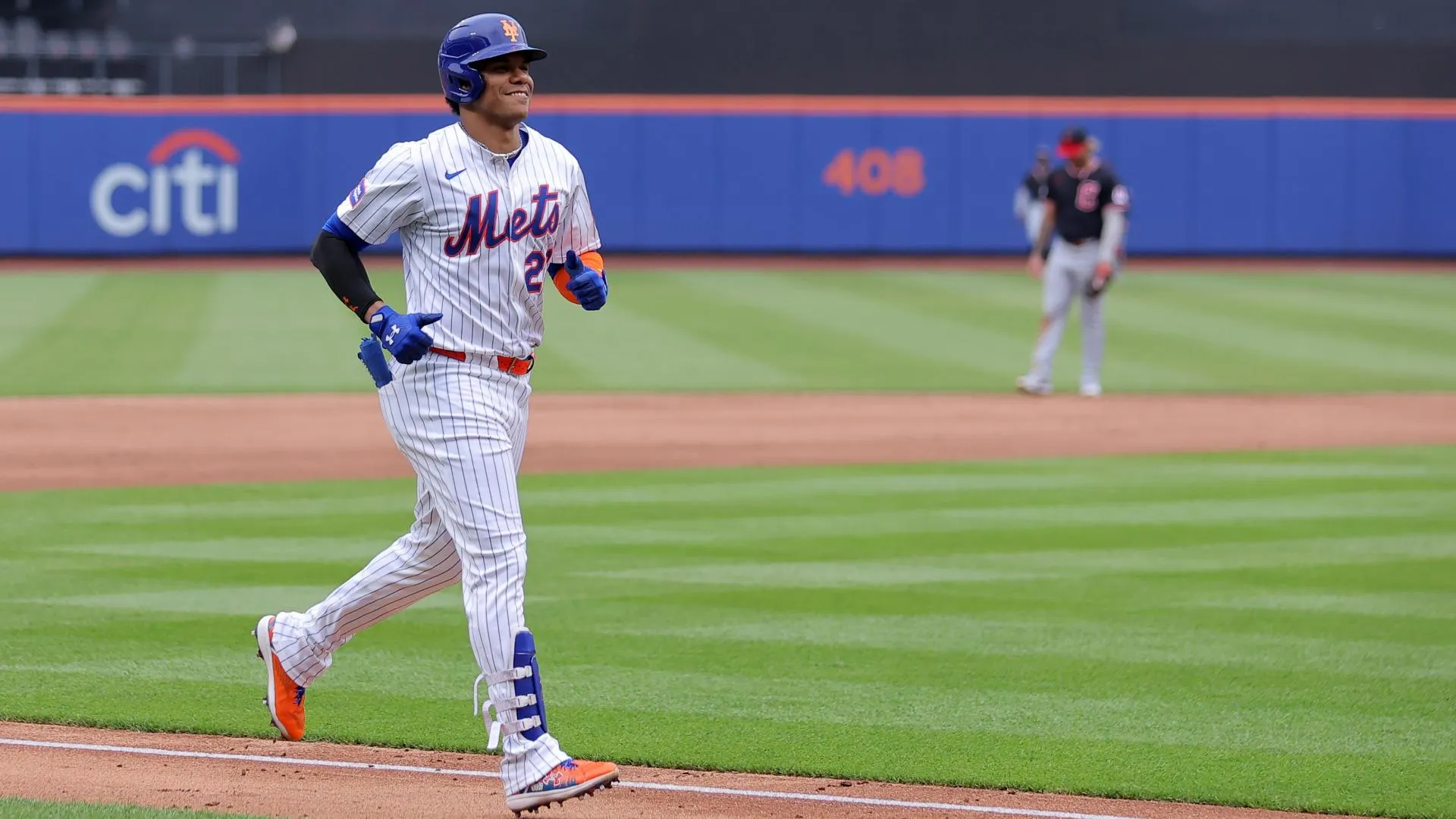 Jaw-Dropping Ninth-Inning Blast: Juan Soto Destroys Guardians' No-Hitter Dream in Final Moments!